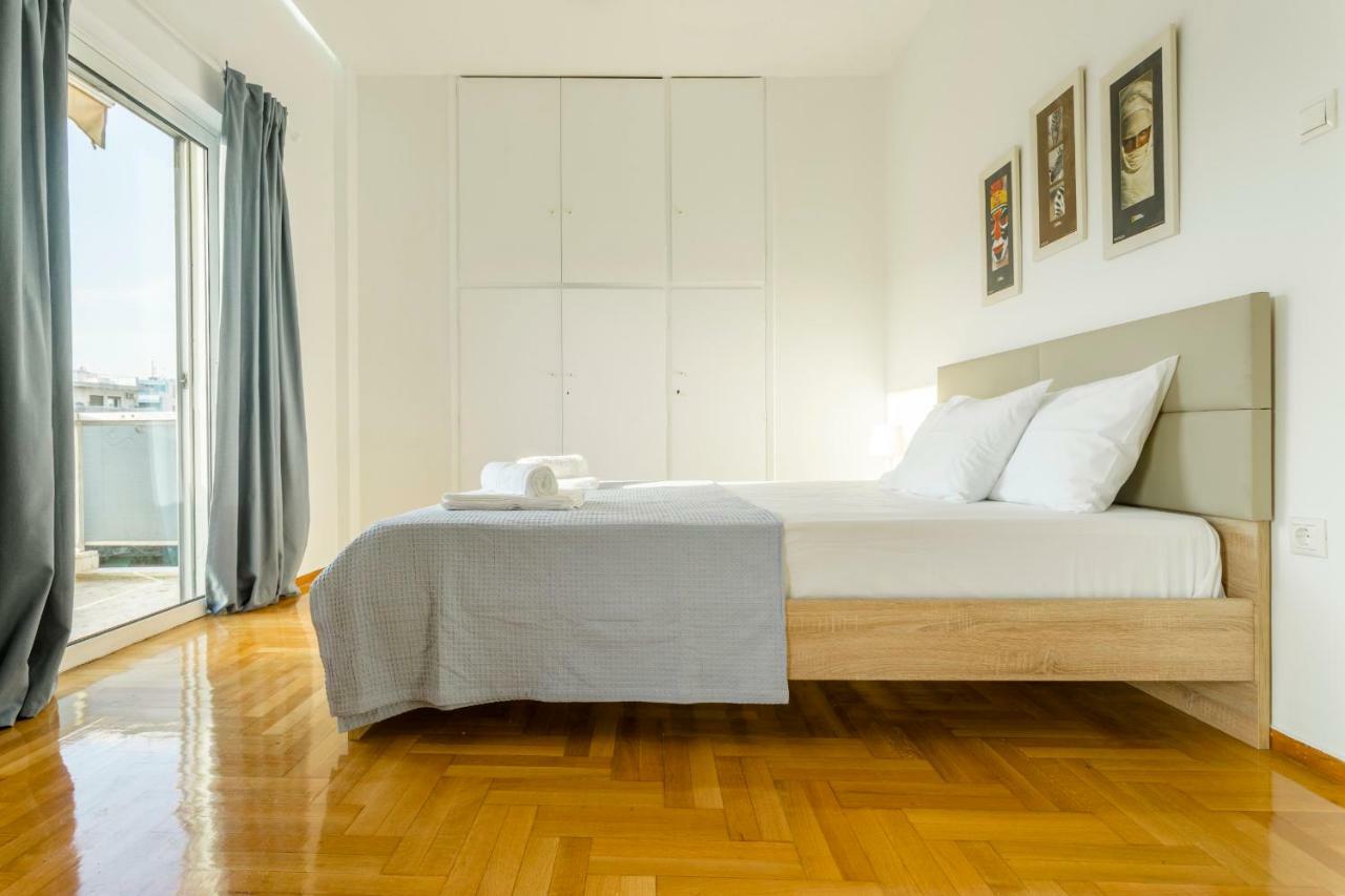 Bright 2 Bedrooms Apt. In The Heart Of Athens W Stunning Views To Acropolis Екстериор снимка